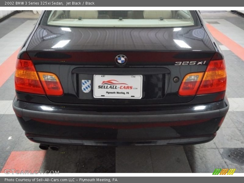 Jet Black / Black 2002 BMW 3 Series 325xi Sedan
