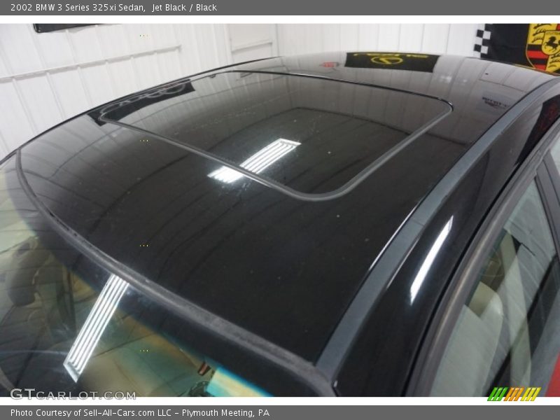 Jet Black / Black 2002 BMW 3 Series 325xi Sedan