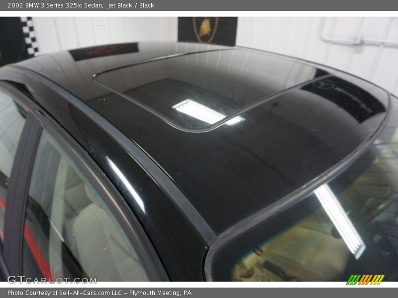 Jet Black / Black 2002 BMW 3 Series 325xi Sedan