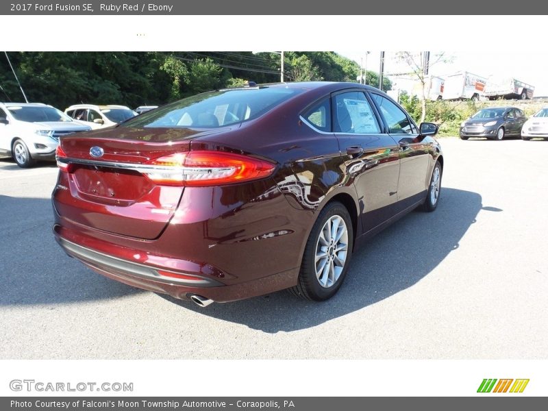 Ruby Red / Ebony 2017 Ford Fusion SE