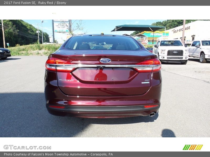 Ruby Red / Ebony 2017 Ford Fusion SE