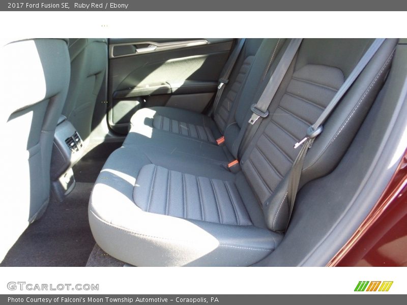 Ruby Red / Ebony 2017 Ford Fusion SE