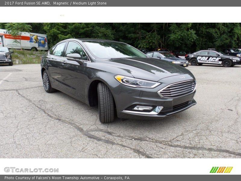 Magnetic / Medium Light Stone 2017 Ford Fusion SE AWD