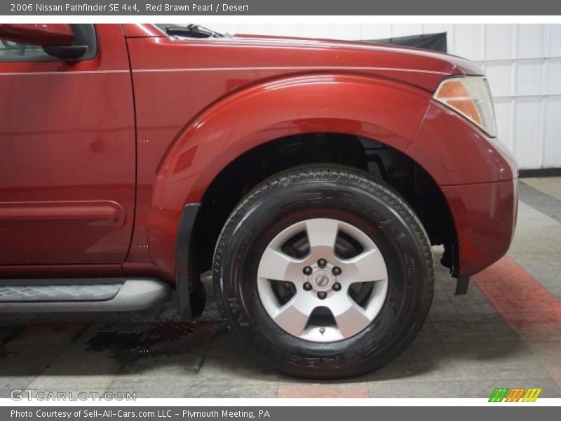 Red Brawn Pearl / Desert 2006 Nissan Pathfinder SE 4x4