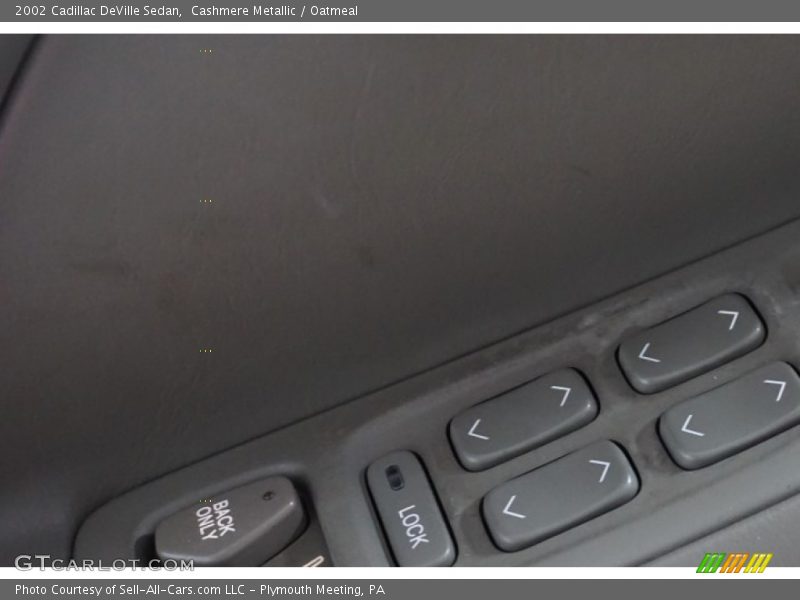 Cashmere Metallic / Oatmeal 2002 Cadillac DeVille Sedan