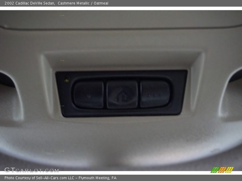 Cashmere Metallic / Oatmeal 2002 Cadillac DeVille Sedan