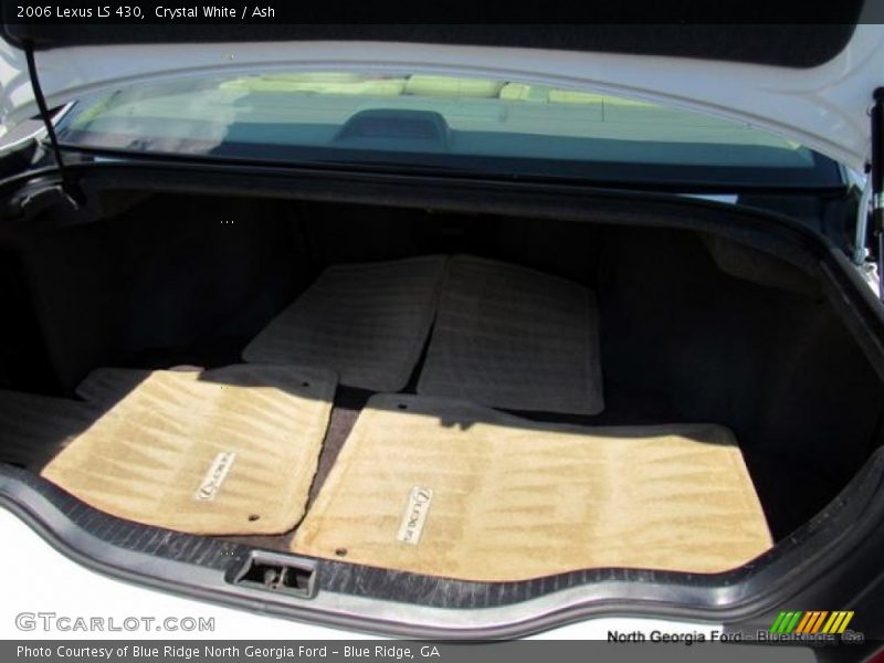 Crystal White / Ash 2006 Lexus LS 430