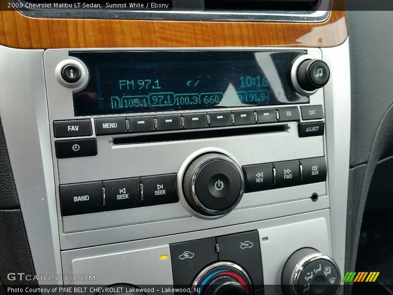 Summit White / Ebony 2009 Chevrolet Malibu LT Sedan