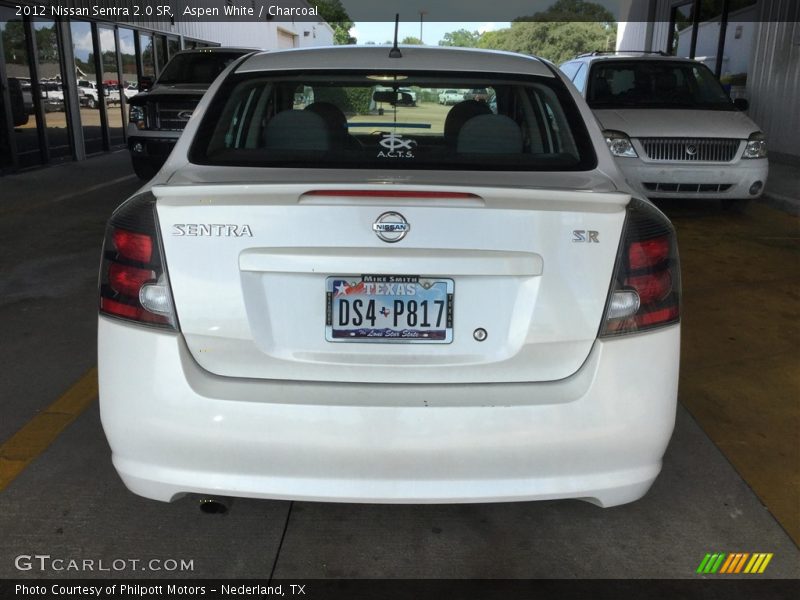 Aspen White / Charcoal 2012 Nissan Sentra 2.0 SR