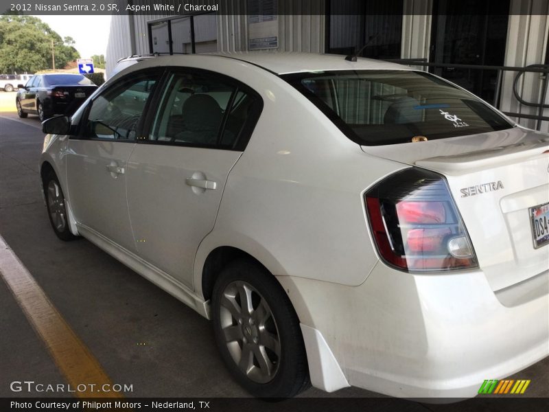 Aspen White / Charcoal 2012 Nissan Sentra 2.0 SR
