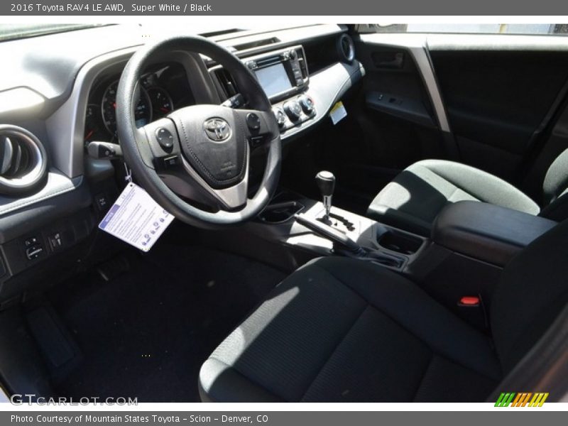 Super White / Black 2016 Toyota RAV4 LE AWD