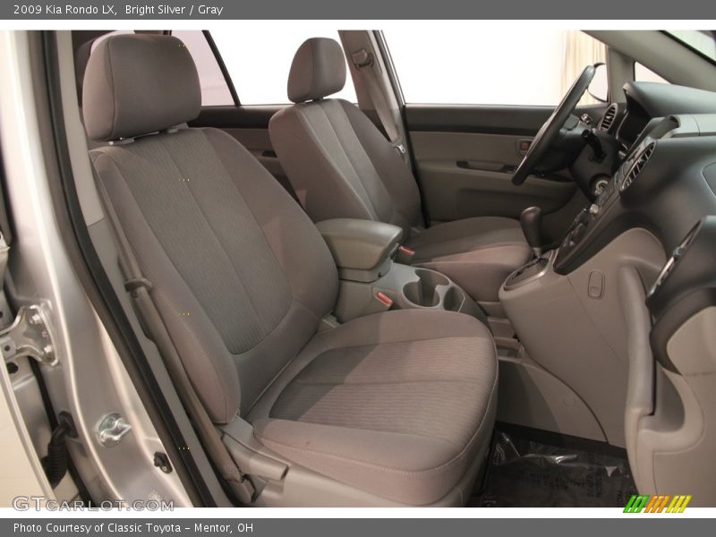 Bright Silver / Gray 2009 Kia Rondo LX