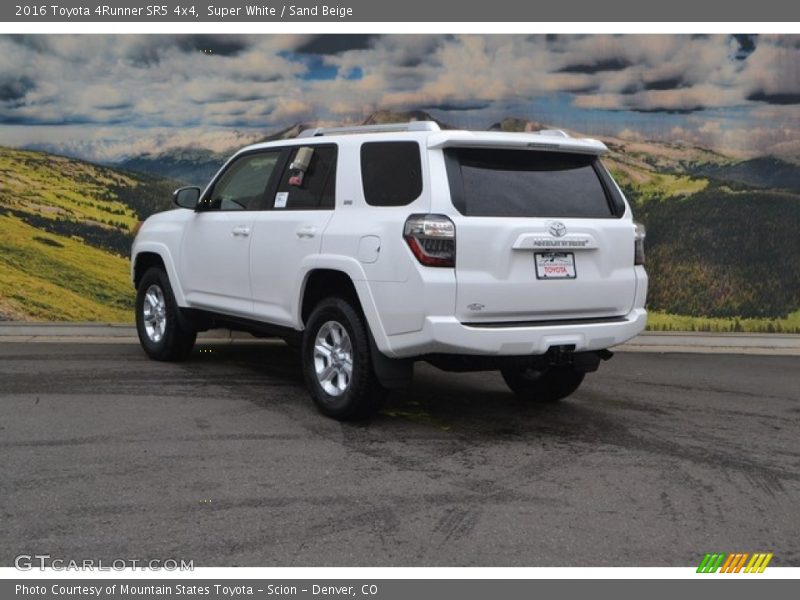 Super White / Sand Beige 2016 Toyota 4Runner SR5 4x4