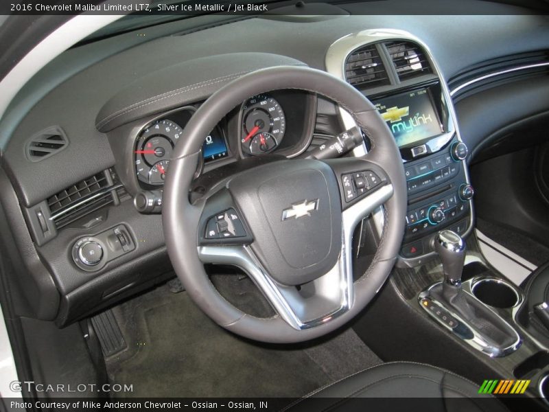 Silver Ice Metallic / Jet Black 2016 Chevrolet Malibu Limited LTZ