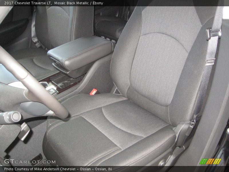 Mosaic Black Metallic / Ebony 2017 Chevrolet Traverse LT