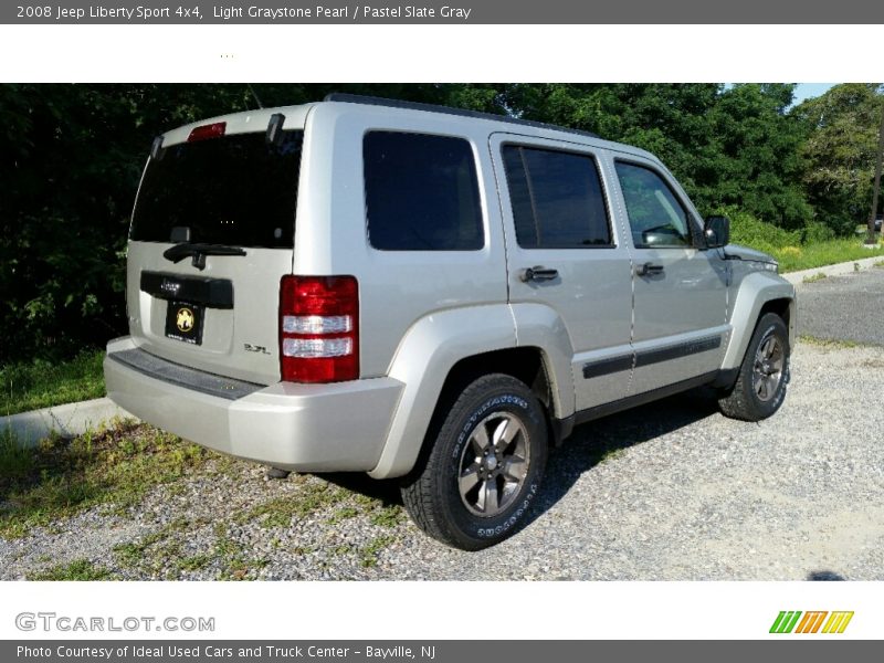 Light Graystone Pearl / Pastel Slate Gray 2008 Jeep Liberty Sport 4x4