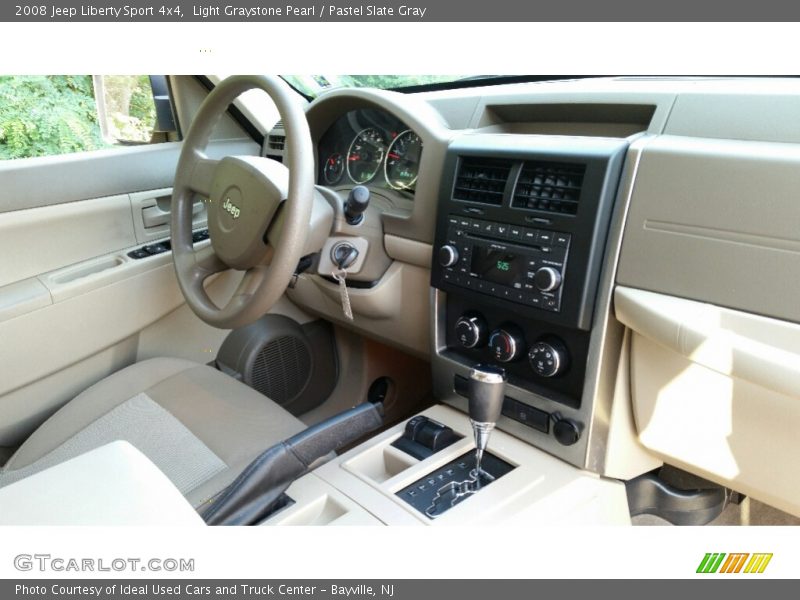 Light Graystone Pearl / Pastel Slate Gray 2008 Jeep Liberty Sport 4x4