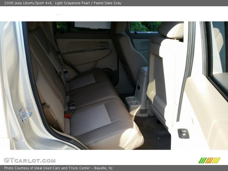Light Graystone Pearl / Pastel Slate Gray 2008 Jeep Liberty Sport 4x4