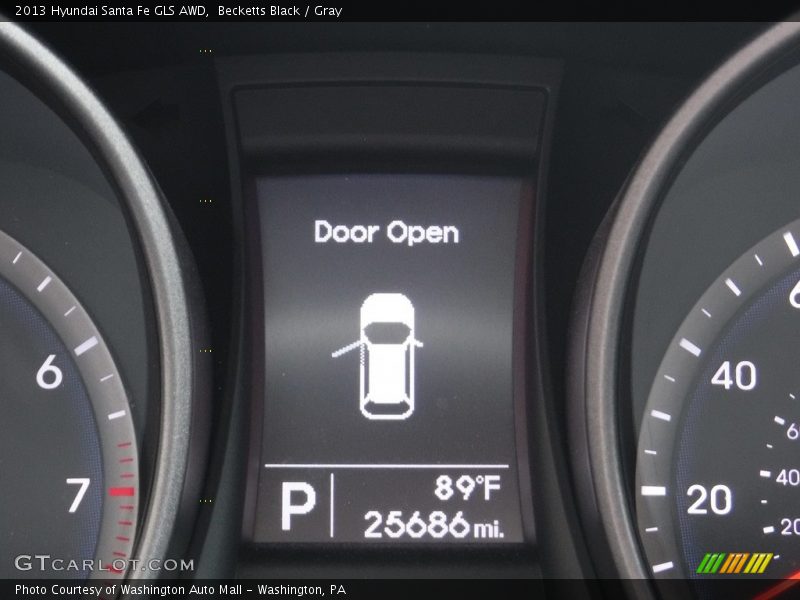 Becketts Black / Gray 2013 Hyundai Santa Fe GLS AWD