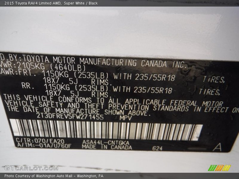 Super White / Black 2015 Toyota RAV4 Limited AWD
