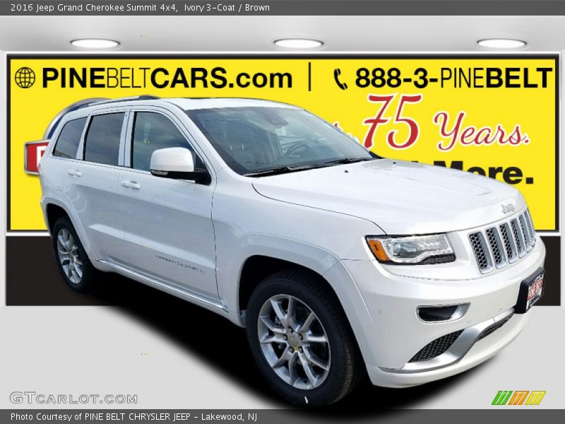 Ivory 3-Coat / Brown 2016 Jeep Grand Cherokee Summit 4x4