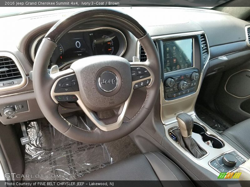 Ivory 3-Coat / Brown 2016 Jeep Grand Cherokee Summit 4x4