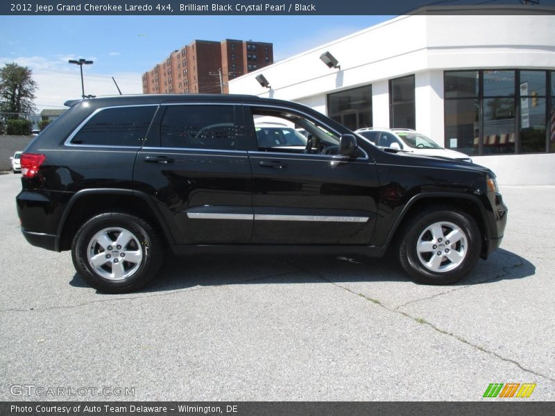 Brilliant Black Crystal Pearl / Black 2012 Jeep Grand Cherokee Laredo 4x4