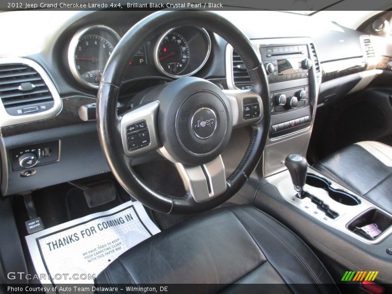 Brilliant Black Crystal Pearl / Black 2012 Jeep Grand Cherokee Laredo 4x4