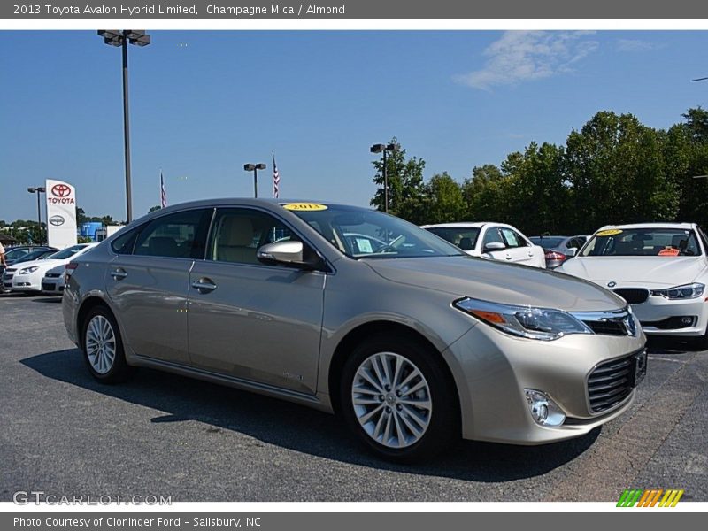 Champagne Mica / Almond 2013 Toyota Avalon Hybrid Limited