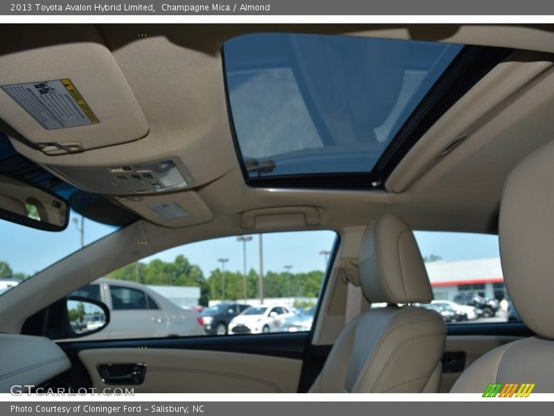 Champagne Mica / Almond 2013 Toyota Avalon Hybrid Limited