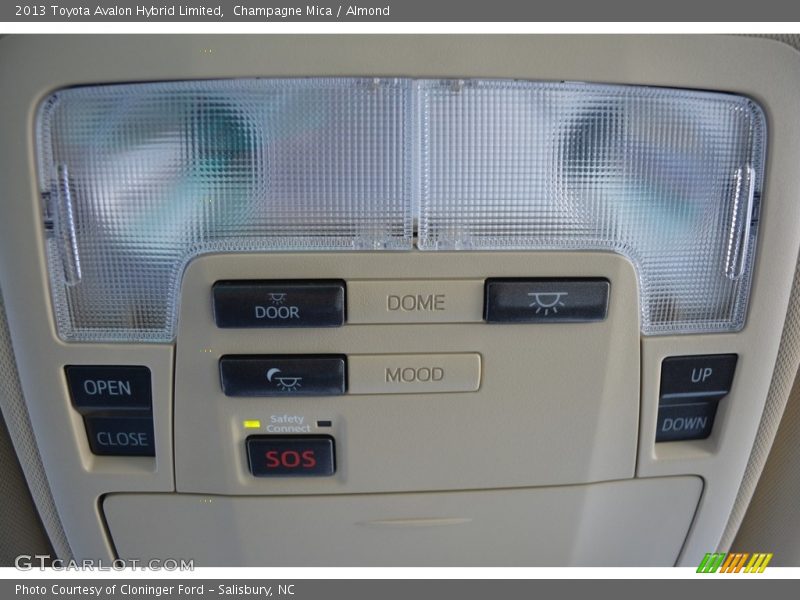 Champagne Mica / Almond 2013 Toyota Avalon Hybrid Limited