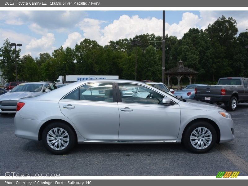 Classic Silver Metallic / Ivory 2013 Toyota Camry LE