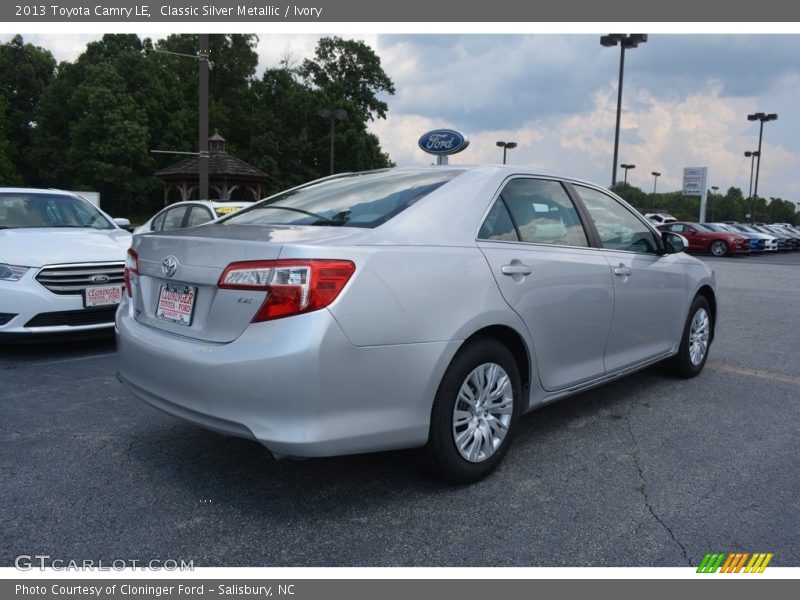 Classic Silver Metallic / Ivory 2013 Toyota Camry LE