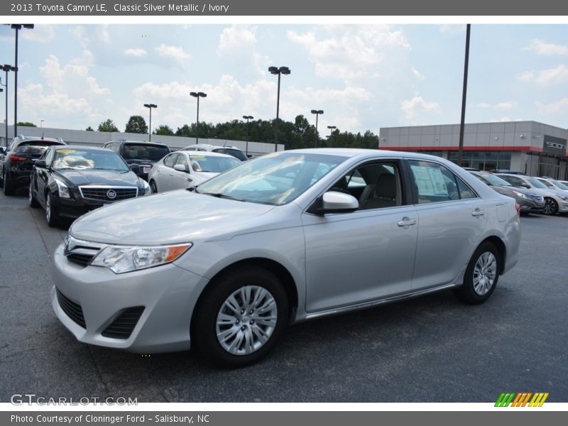 Classic Silver Metallic / Ivory 2013 Toyota Camry LE