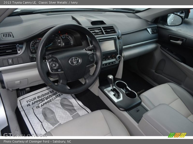 Classic Silver Metallic / Ivory 2013 Toyota Camry LE
