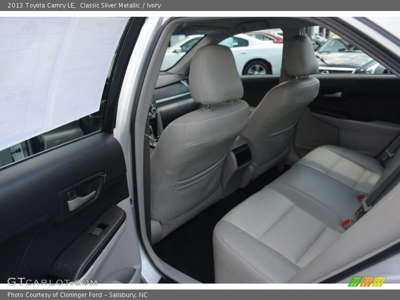 Classic Silver Metallic / Ivory 2013 Toyota Camry LE