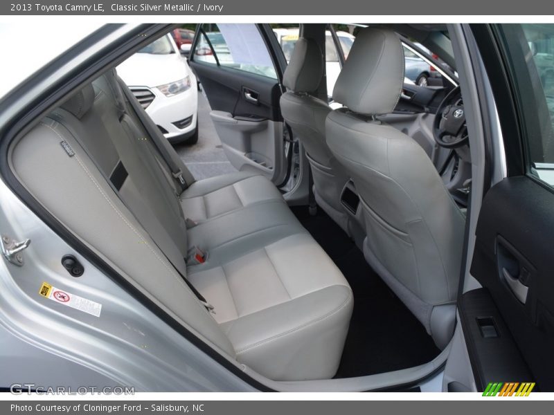 Classic Silver Metallic / Ivory 2013 Toyota Camry LE