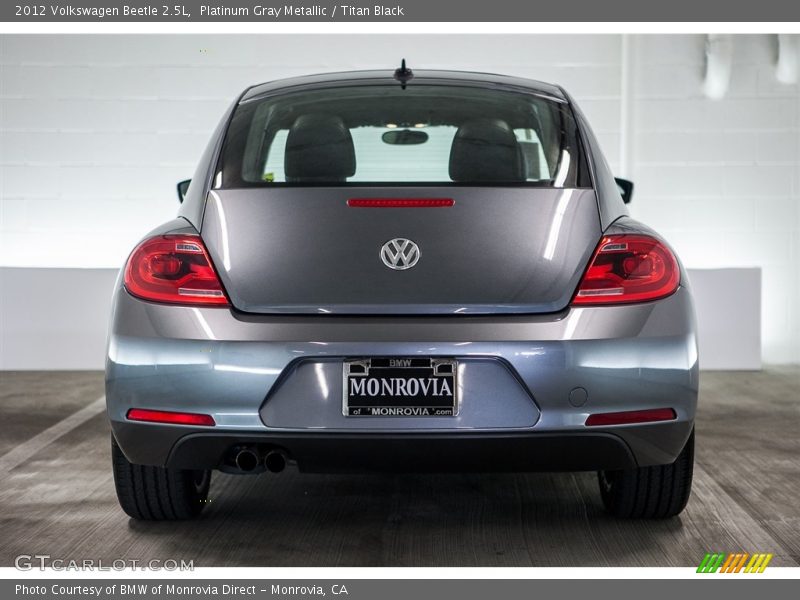 Platinum Gray Metallic / Titan Black 2012 Volkswagen Beetle 2.5L