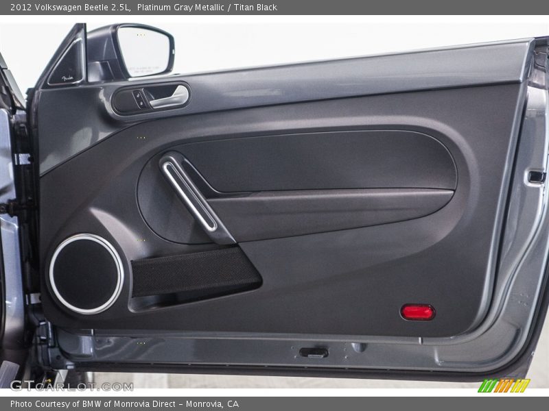 Platinum Gray Metallic / Titan Black 2012 Volkswagen Beetle 2.5L