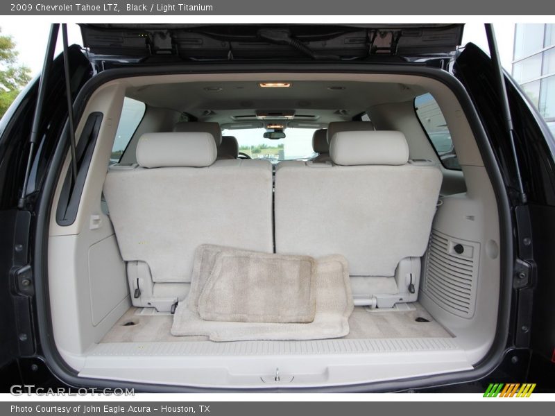 Black / Light Titanium 2009 Chevrolet Tahoe LTZ