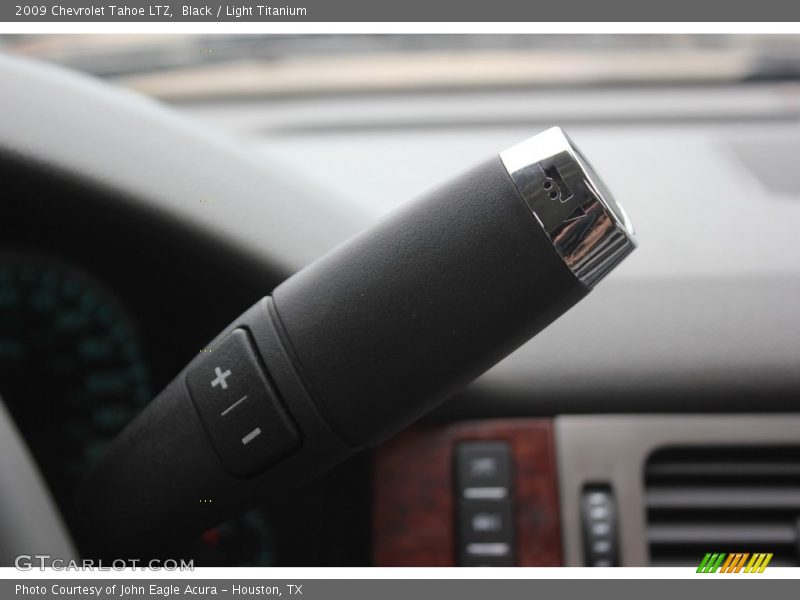 Black / Light Titanium 2009 Chevrolet Tahoe LTZ