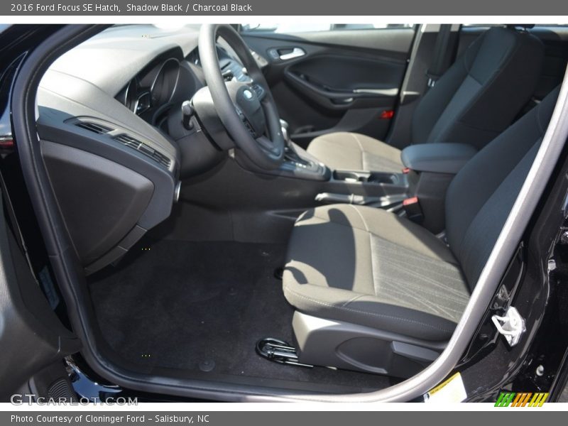 Shadow Black / Charcoal Black 2016 Ford Focus SE Hatch