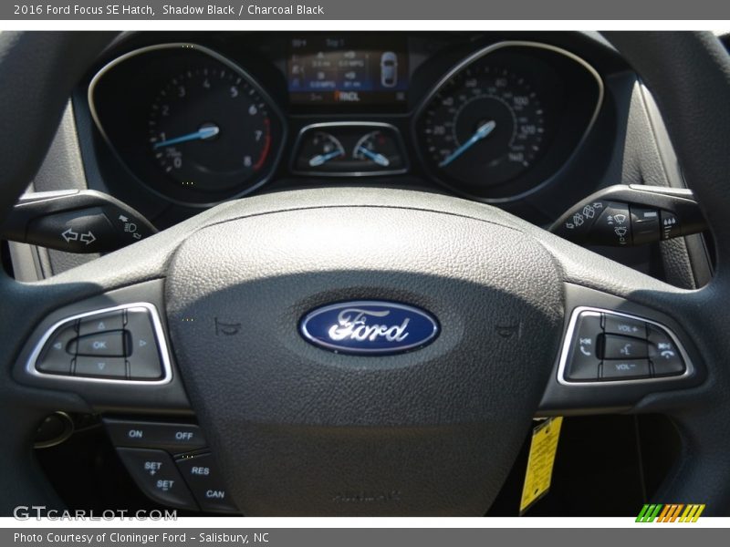 Shadow Black / Charcoal Black 2016 Ford Focus SE Hatch