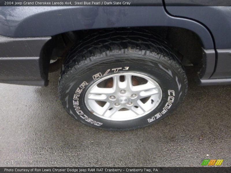 Steel Blue Pearl / Dark Slate Gray 2004 Jeep Grand Cherokee Laredo 4x4