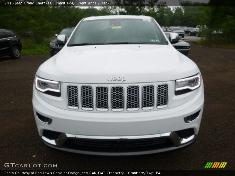 Bright White / Black 2016 Jeep Grand Cherokee Summit 4x4