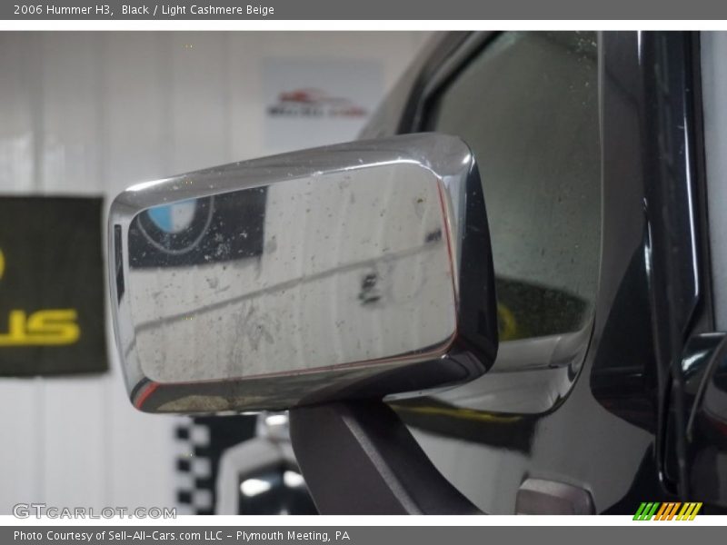 Black / Light Cashmere Beige 2006 Hummer H3