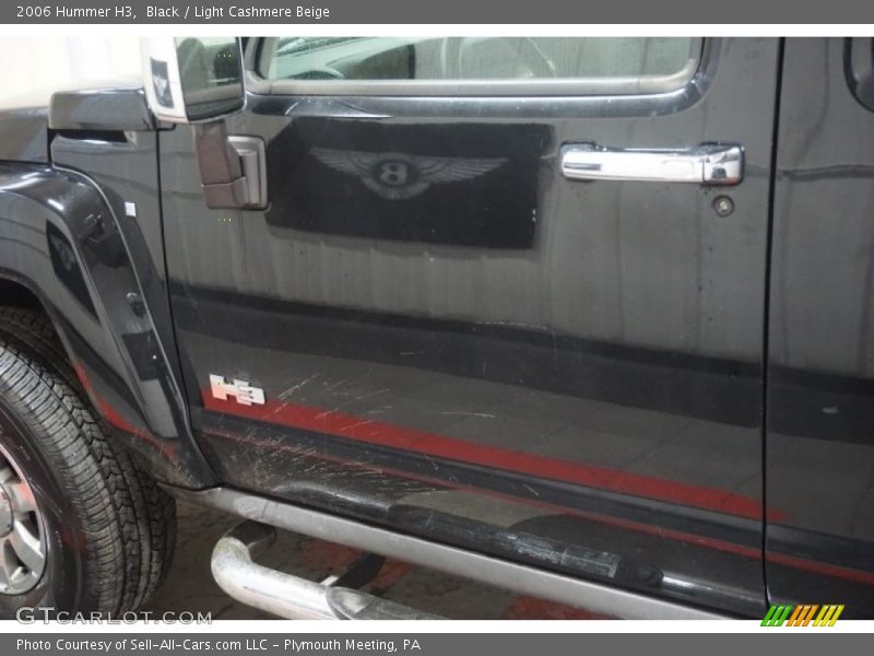 Black / Light Cashmere Beige 2006 Hummer H3