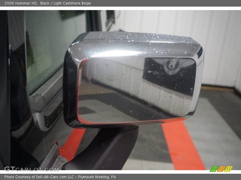 Black / Light Cashmere Beige 2006 Hummer H3