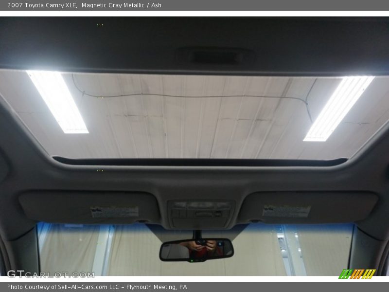 Magnetic Gray Metallic / Ash 2007 Toyota Camry XLE