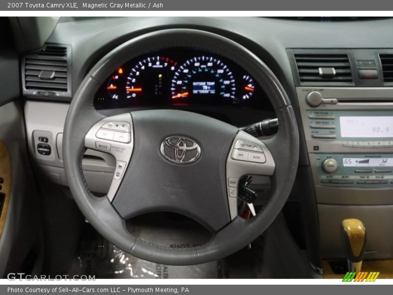 Magnetic Gray Metallic / Ash 2007 Toyota Camry XLE
